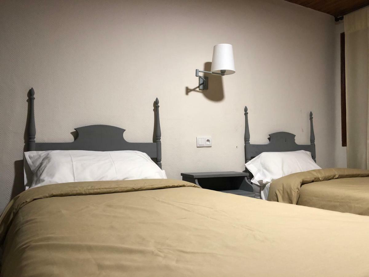 Hostal Di Verena Puigcerdà Екстериор снимка