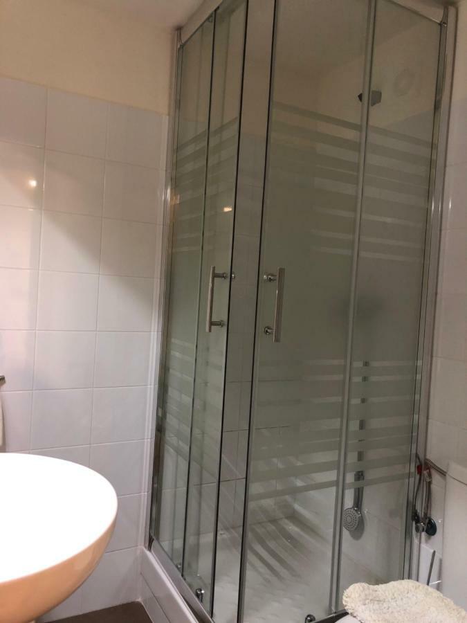 Hostal Di Verena Puigcerdà Екстериор снимка