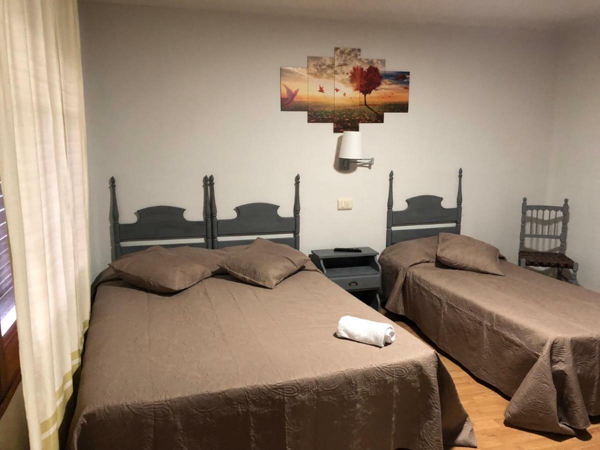 Hostal Di Verena Puigcerdà Екстериор снимка