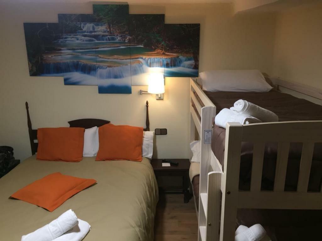 Hostal Di Verena Puigcerdà Екстериор снимка